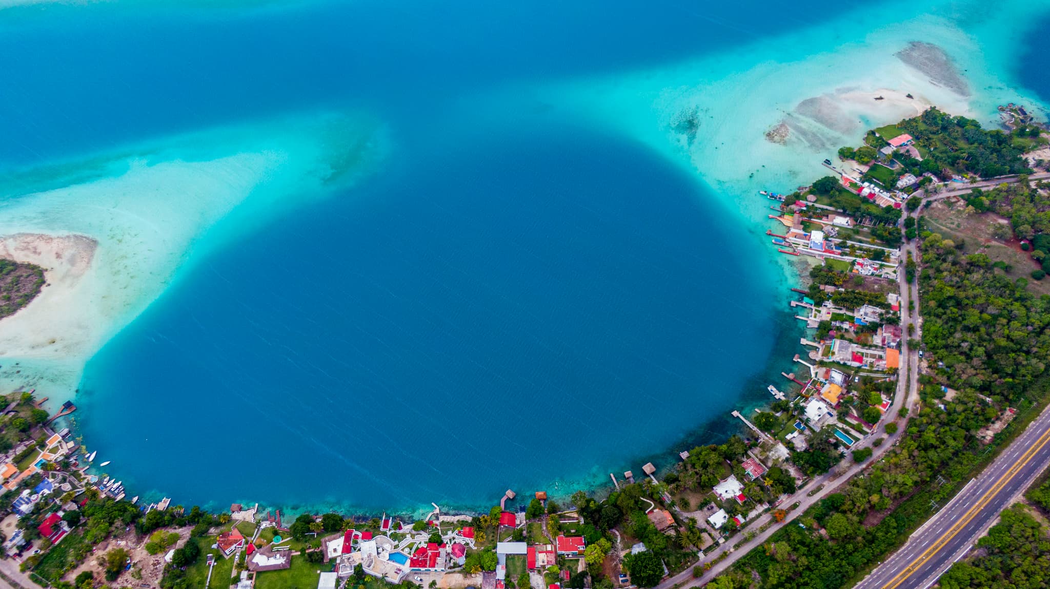 Laguna de Bacalar, en el sur del Caribe mexicano